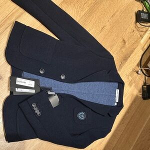 Boys dolce and gabbana nwt size 8 boys navy blazer  pockets 2 button